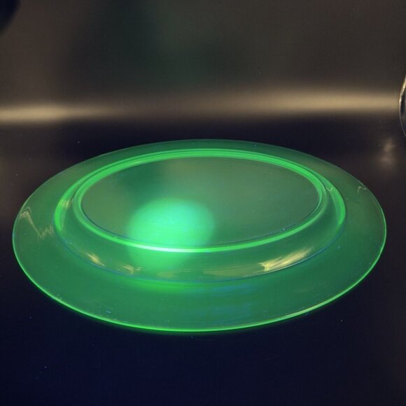 1960s Long Uranium Green Depression Glass Tray Dish Large Glass UV Glow 15”Long - Picture 3 of 15
